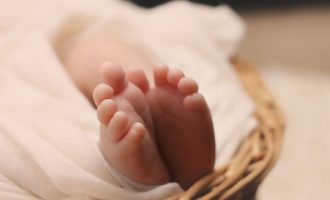 Μυστήριο με τον θάνατο βρέφους ενός έτους στην Κω – Το παιδί έφερε τραύματα, προσήχθησαν οι γονείς