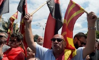 ΠΓΔΜ: To VMRO καλεί τους οπαδούς του να πράξουν κατά συνείδηση στο δημοψήφισμα