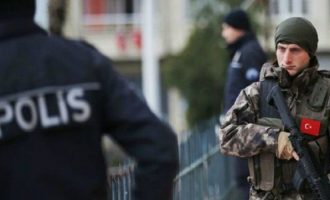 Μαζικές εκκαθαρίσεις: Πάνω από 600 στελέχη των σωμάτων ασφαλείας σε διαθεσιμότητα στην Τουρκία