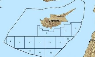 Κύπρος: Έπεσαν οι υπογραφές για αδειοδότηση του Τεμαχίου 5 της ΑΟΖ