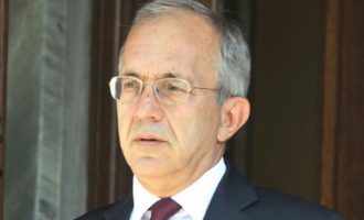 «Ξετσούμισε» ο Τούρκος Πρέσβης στην Αθήνα – Πρωτοφανείς ανοησίες σε ενημέρωση δημοσιογράφων