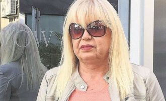 «Βουλευτής της ΝΔ πάει με τρανς και τις θέλει αντρουά» έγραψε η Πάολα Ρεβενιώτη – Απειλή έξω από το σπίτι της