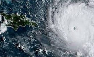 Ο κυκλώνας Μάικλ απειλεί τις ΗΠΑ: Ενισχύεται και «στοχεύει» τη Φλόριντα