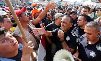 Ένταση στα σύνορα Μεξικού-ΗΠΑ: Mετανάστες διαδήλωσαν για τα μέτρα ασφαλείας