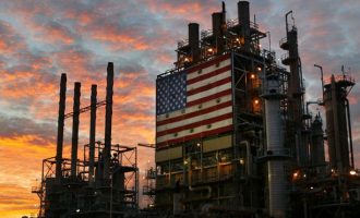 Τζον Μπόλτον: Το αμερικανικό πετρέλαιο και φυσικό αέριο θα αντικαταστήσει το ρωσικό