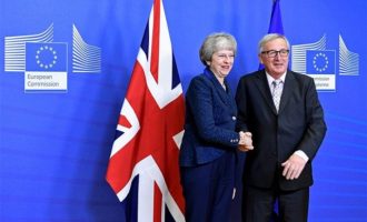Τετ α τετ στις Βρυξέλλες Μέι και Γιούνκερ εν όψει επικύρωσης του Brexit