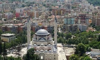 Η Αλβανία έλαβε το μήνυμα ότι δεν θα μπει ποτέ στην ΕΕ εάν δεν σεβαστεί την ελληνική μειονότητα