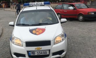 Έλληνας αστυνομικός συνελήφθη από τους Αλβανούς – Είναι ο φρουρός βουλευτή της ΝΔ