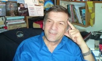 Αλβανία: «Έπιασαν» στα σύνορα τον καθηγητή Παν. Μπάρκα επειδή μετέφερε «20 επικίνδυνα βιβλία»