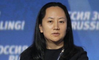 Κίνα σε Καναδά: Αφήστε τώρα ελεύθερη την κόρη του ιδρυτή της Huawei