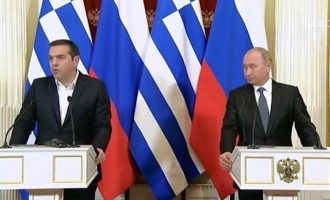 Αλέξης Τσίπρας με τον Πούτιν δίπλα του: «Ο διάλογος δεν είναι πάντα εύκολος»