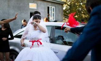 Ανήλικες νύφες στις ΗΠΑ – Χιλιάδες μικρά κορίτσια παντρεύονται στην Αμερική