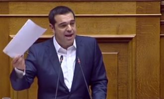 Ο Τσίπρας «τέλειωσε» τον Μητσοτάκη με τη ρηματική διακοίνωση των Σκοπιανών: «Δεν αναγνωρίζεται μακεδονικό έθνος»