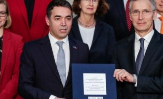 Τα μέλη του ΝΑΤΟ υπέγραψαν το πρωτόκολλο εισδοχής της Βόρειας Μακεδονίας στη Συμμαχία