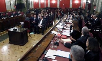 Ανοίγει η αυλαία για τη δίκη των ηγετών του καταλανικού αυτονομιστικού κινήματος