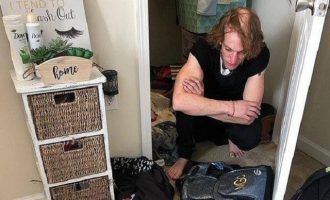 30χρονος ζούσε για μέρες στη ντουλάπα φοιτήτριας και φορούσε τα ρούχα της