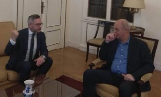 Ο Παναγιώτης Παυλόπουλος δέχτηκε τον Γερμανό υφυπουργό Εξωτερικών Μίκαελ Ροθ