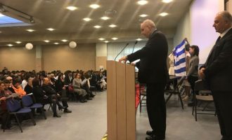 Η Ιταλία στηρίζει την Παγκόσμια Ημέρα Ελληνικής Γλώσσας – Τι είπε ο Τέρενς Κουίκ