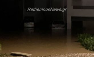 Εκκενώνεται ο Πλατανιάς Ρεθύμνου – Απειλούνται οι κάτοικοι από το πλημμυρισμένο ποτάμι