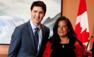 Ζόρια για Τριντό: Παραιτήθηκε Καναδή υπουργός με «φόντο» σκάνδαλο διαφθοράς
