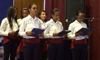 Τραγούδια για την 25η Μαρτίου είπαν οι μαθήτριες των ελληνικών σχολείων στην Αιθιοπία