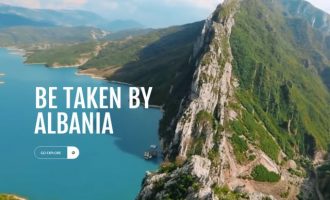 Η Αλβανία επέλεξε τουριστικό σλόγκαν που προκαλεί φρίκη! – Δείτε γιατί