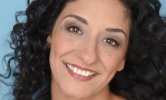 Ελληνοαμερικανίδα ηθοποιός θα είναι υποψήφια δημοτική σύμβουλος στη Νίσυρο
