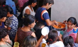 Σε ύψη ρεκόρ καλπάζει η φτώχεια στην Αργεντινή