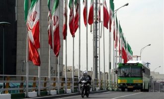 Γιατί η Ολλανδία ανακαλεί τον πρέσβη της στο Ιράν