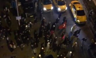 Τζιχαντιστές του Ερντογάν στους δρόμους της Κωνσταντινούπολης (βίντεο)