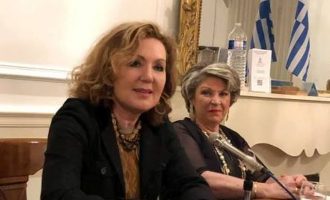 Η Ελληνική Κοινότητα στο Παρίσι τίμησε την Παγκόσμια Ημέρα της Γυναίκας