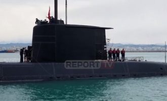 Στην Αλβανία ξανά τουρκικό υποβρύχιο – Η τουρκική βάση στον Αυλώνα
