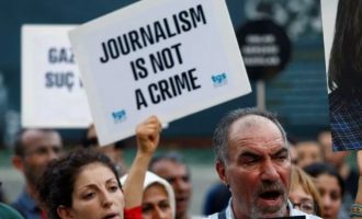 Η Τουρκία «έκοψε» τις διαπιστεύσεις μη αρεστών Ευρωπαίων δημοσιογράφων – Αντίδραση από τη Γερμανία