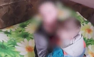 Φρίκη: 26χρονη μάνα βίαζε τον 4χρονο γιο της και πουλούσε τα βίντεο σε παιδεραστές