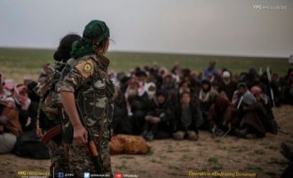 200 τζιχαντιστές από το Ισλαμικό Κράτος παραδόθηκαν στους Κούρδους