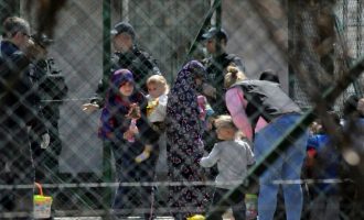 Επέστρεψαν 110 Κοσοβάροι από τη Συρία στην Πρίστινα – 4 τζιχαντιστές, 32 γυναίκες και 74 παιδιά