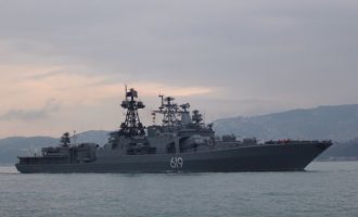 Με άσκηση στα χωρικά ύδατα της Συρίας «απάντησε» το ρωσικό ναυτικό στα δύο αεροπλανοφόρα