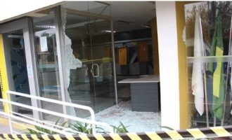 Πανικός στη Βραζιλία: Ληστές θα ανατίναζαν ATM – Πολλοί νεκροί από ανταλλαγή πυροβολισμών