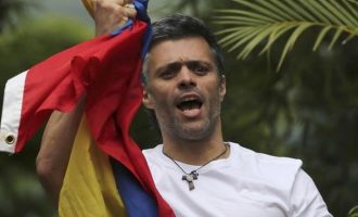 Βενεζουέλα: Ένταλμα σύλληψης για τον ηγέτη της αντιπολίτευσης Λεοπόλδο Λόπεζ