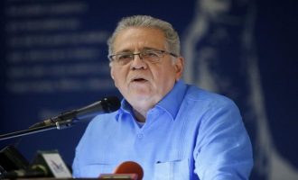 Παραιτήθηκε ο πρέσβης της Βενεζουέλας στην Ιταλία