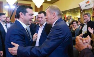 Ο Αλέξης Τσίπρας συναντήθηκε με Βορειοηπειρώτες βουλευτές της Αλβανίας