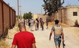 Οι φιλότουρκοι ανακατέλαβαν στρατηγική πόλη στη Λιβύη από τον LNA