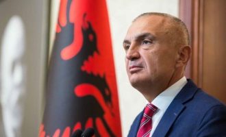 Αλβανία: Ο Ιλίρ Μέτα ακύρωσε τις εκλογές – Ο Ράμα συγκαλεί τη Βουλή για να τον καθαιρέσει