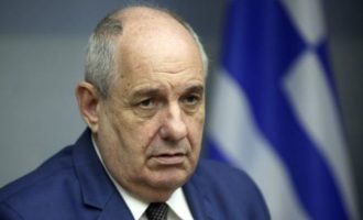 Τέρενς Κουίκ: Δεν θα συμβάλλω να επιστρέψουν οι «πορτοφολάδες» του ελληνικού λαού στην εξουσία