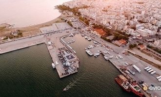 Η Αλεξανδρούπολη στρατηγικής σημασίας για τις ΗΠΑ – Αναλαμβάνουν ανέλκυση βυθισμένου πλοίου στο λιμάνι