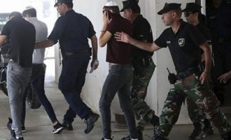 Οι κυπριακές Αρχές συνέλαβαν τη 19χρονη Βρετανίδα «θύμα» ομαδικού βιασμού – Είπε ψέμματα