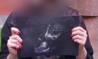 Γυναίκα ισχυρίζεται πως ταξίδεψε στον χρόνο και έμεινε έγκυος από εξωγήινους