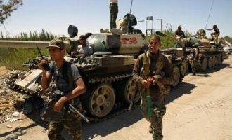 Το Συμβούλιο Ασφαλείας του ΟΗΕ συζητά σχέδιο για «μόνιμη κατάπαυση πυρός» στη Λιβύη