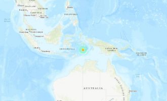 Ισχυρός σεισμός 7,3 βαθμών χτύπησε την Ινδονησία