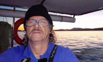 Πέθανε ο ψαράς που έσωσε από τη θάλασσα 70 πυρόπληκτους στο Μάτι